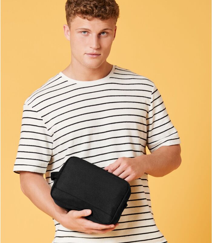 Recycled Essentials Wash Bag Thumbnail