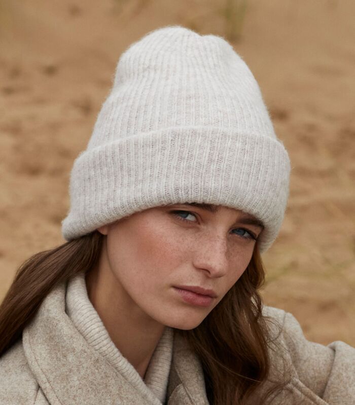 Cosy Ribbed Beanie Thumbnail