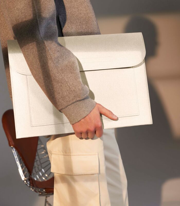 Felt Laptop/Document Slip Thumbnail