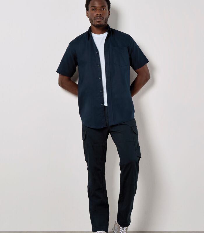 Classic Fit Short Sleeve Workwear Oxford Shirt Thumbnail