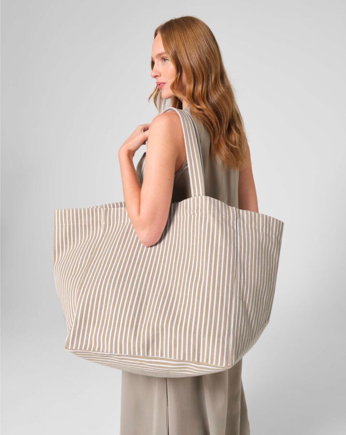 Oversized Beach Bag Thumbnail