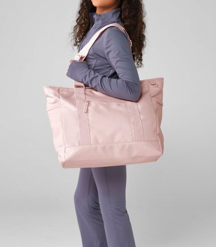 Circuit Gym Tote Thumbnail