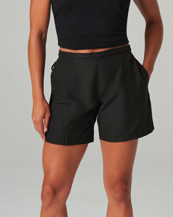 Women's all-purpose unlined shorts Thumbnail