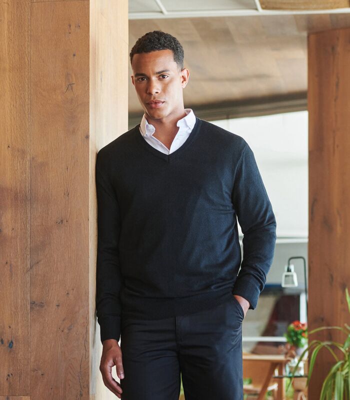 Cashmere touch acrylic v-neck jumper Thumbnail