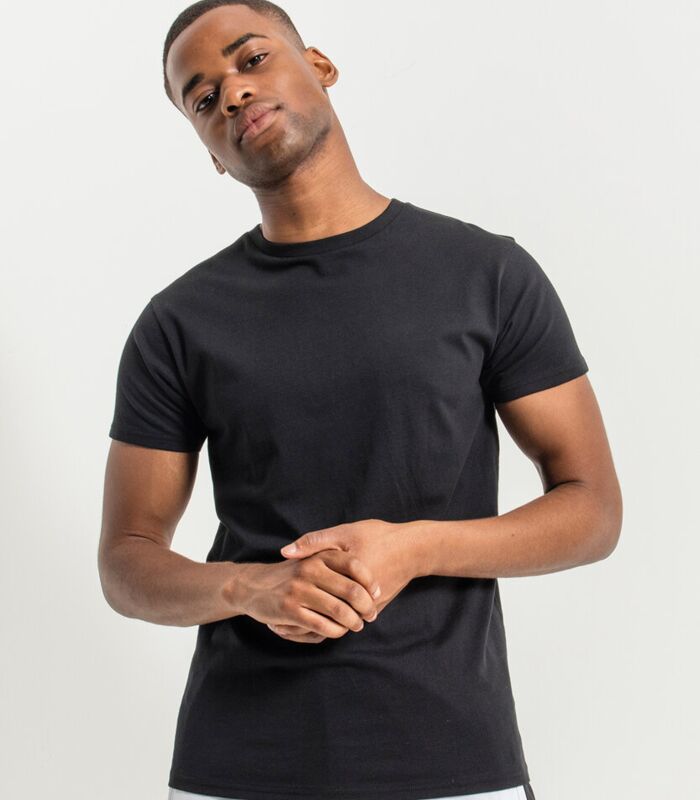 Basic t-shirt Thumbnail
