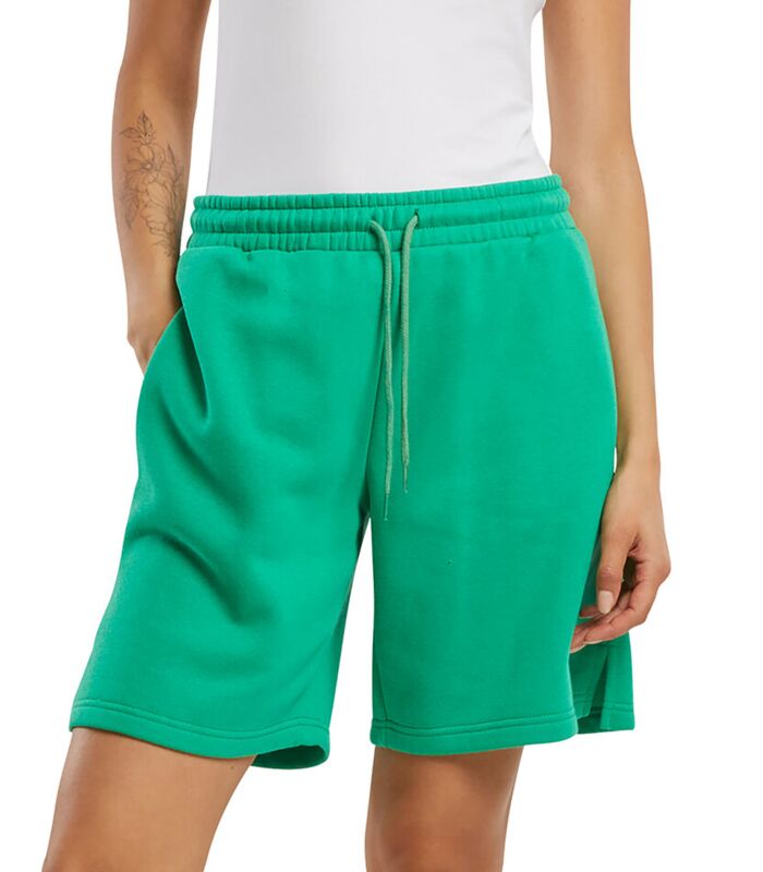 Women’s basic sweat shorts Thumbnail
